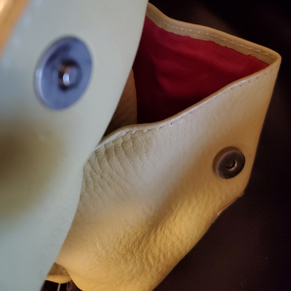 Gustto Pebble Leather Handbag in Light Green - Picture 8 of 13